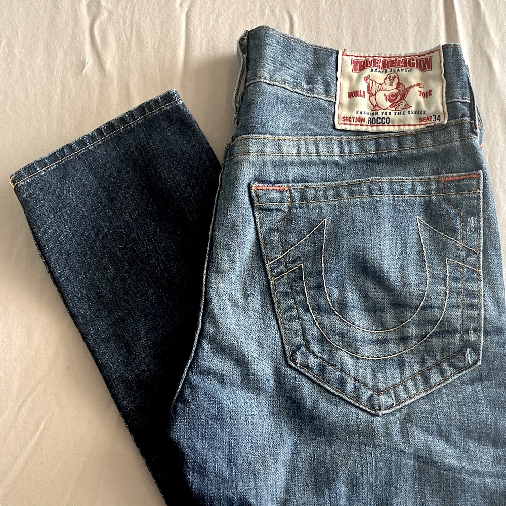 SZ 30 MENS TRUE RELIGION JEANS - ROCCO